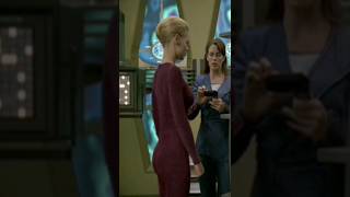Jeri Ryan looking good in costume as the character Seven of Nine on the show Star Trek Voyager