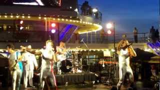 2 Skinnee J's - You're a Champion (Live from the 311 Cruise 2012)