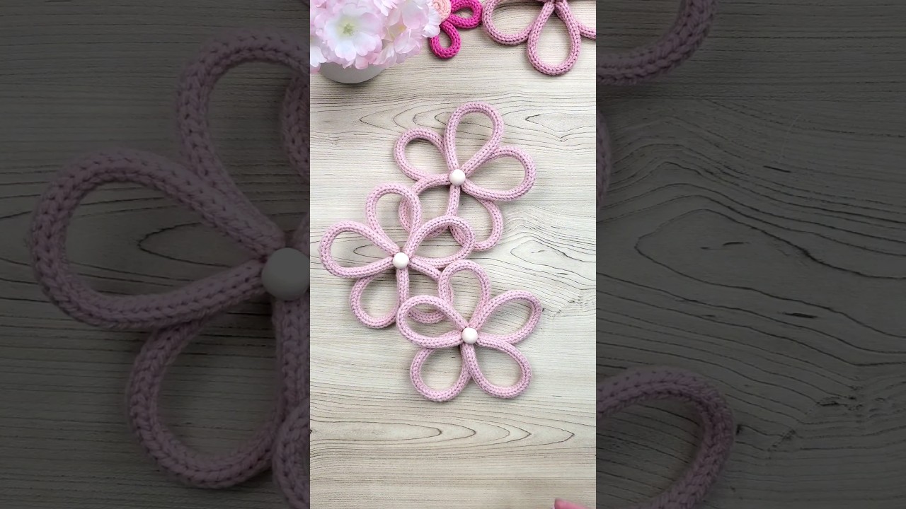 Knitted wire Flowers in 