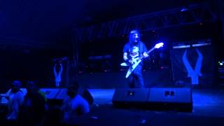 Angeles del Infierno, &quot;Condenados a Vivir&quot;