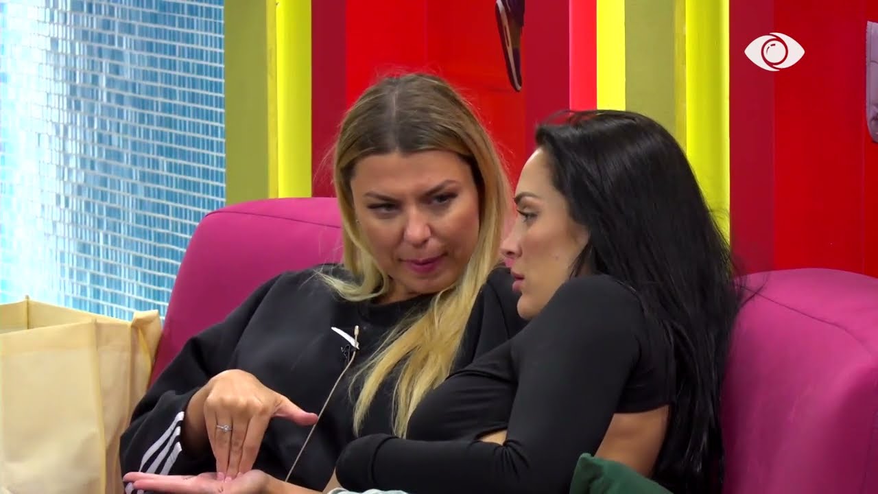 “Unë me bukë, ti me gur”/ Rike dhe Erjola flasin për Heidin: Thotë tjetër gjë, bën tjetër gjë