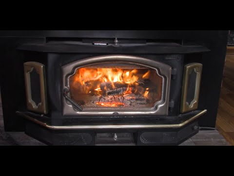 Lopi Wood Stove - Smoke or No Smoke - Lighting a fire -