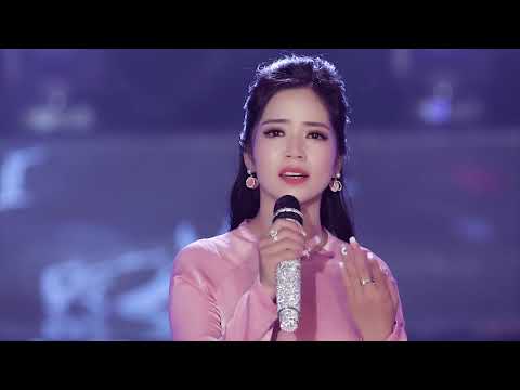 Thể hiện bởi Hoàng Hải