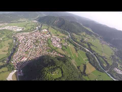 2019-06-16 - Tolmin - glide over the playing ground to Camp Gabrje