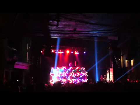 Wolfgang Gartner - Naughty By Nature - Hip Hop Hooray VS ID - Wolfgang Gartner - Flexx