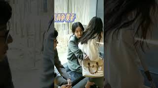 Download lagu There's a vacant to sit but still want to sit on Yihan 🤭 #sunyihan #zhangnan #hiproducer mp3 Download lagu There's a vacant to sit but still want to sit on Yihan 🤭 #sunyihan #zhangnan #hiproducer mp3