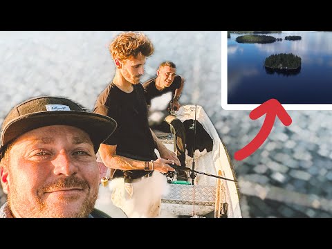 Secret hideout on a deserted island | Vacation with @SurvivalMattin & @FynnKliemann