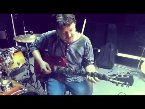 Rock Solo - Marcin Dąbski (www.rms.edu.pl nauka gry na gitarze elektrycznej)
