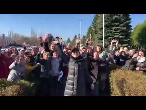 Natalia saying goodbye with fans in Voronezh - 17.4.2019