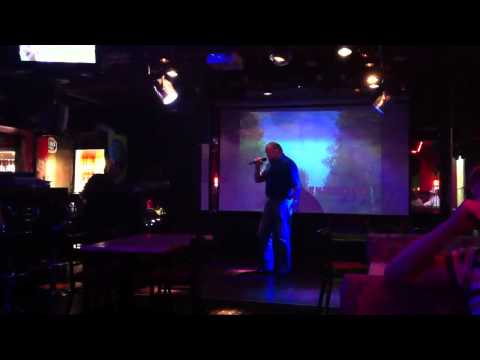 Jope-Nipa imitoi ja laulaa Jope Ruonansuuta