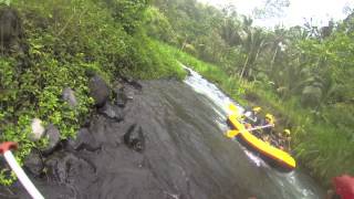 preview picture of video 'White Water Rafting Telaga Waja'
