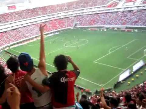 "barra 51- 3-10-10 locales en el clasico CHIVAS YA ES UNA EMPRESA" Barra: Barra 51 &bull; Club: Atlas