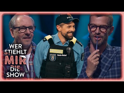"Do you have a gun with you?" | Klaas hosts in police uniform WSMDS | FINALE | WSMDS