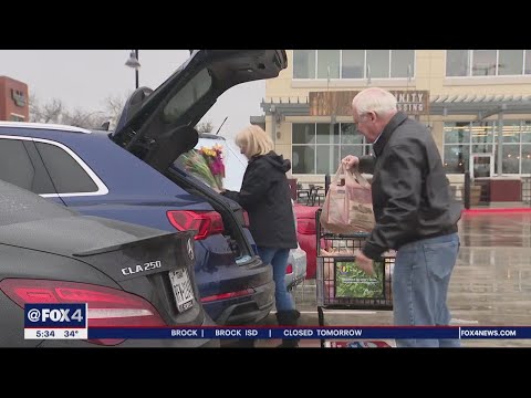 Fort Worth residents venture out as North Texas unthaws