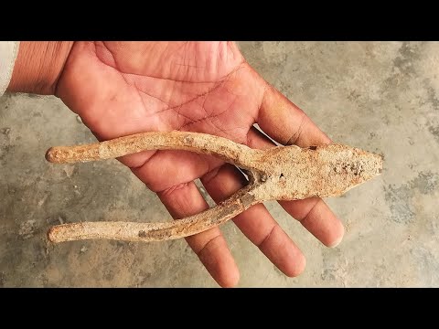Rusted and Fully Jammed Plier Restoration