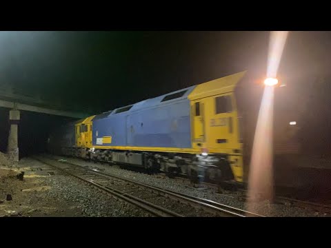 9156 Broad Gauge Pacific National Grain with BL28 BL34 passing under the Gheringhap bridge 14/5/2025