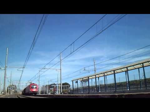 E190.032 Taurus Rossa di ÖBB sul MRS 55321 in transito a Torricola