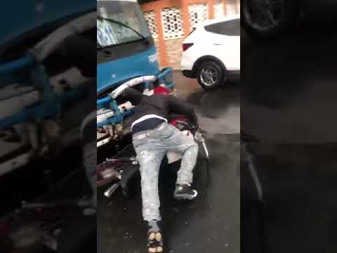 detrás de choque de Yaisel LM