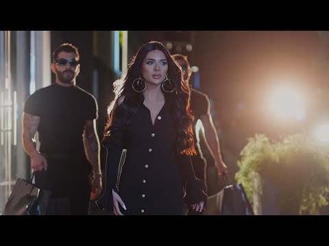 Zoya  - Mesh Mehtaga | مش محتاجة - Official Music Video