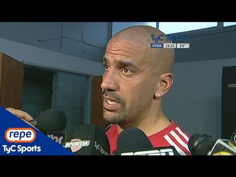 Verón, muy molesto con el nivel de Estudiantes