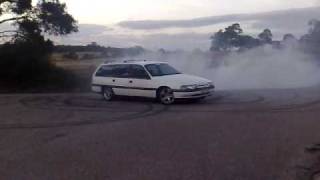 preview picture of video 'vn wagon burnout'