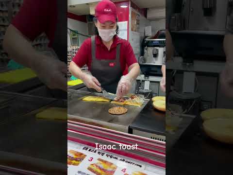 Isaac Toast & Coffee Myeongdong #korea #streetfood #yummy