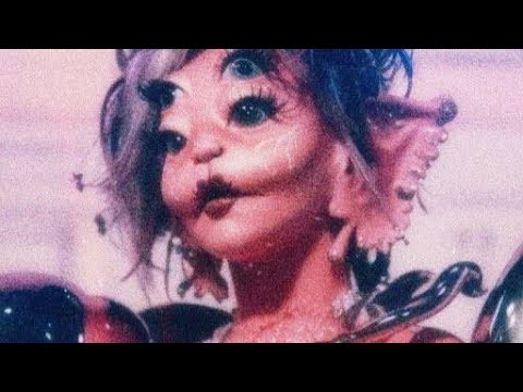 Favourite Toy But Melanie Martinez Sings it [AI Cover]