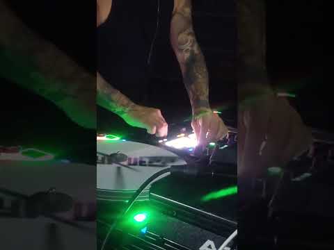 Italo disco hi energy la desbordante energía disco  dj darkness  junio 2025 en vivo