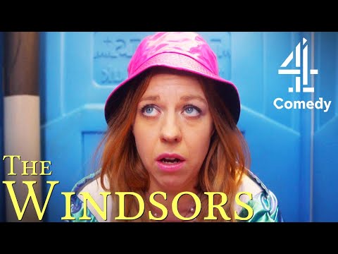 Beatrice Experiences Her First Music Festival | The Windsors