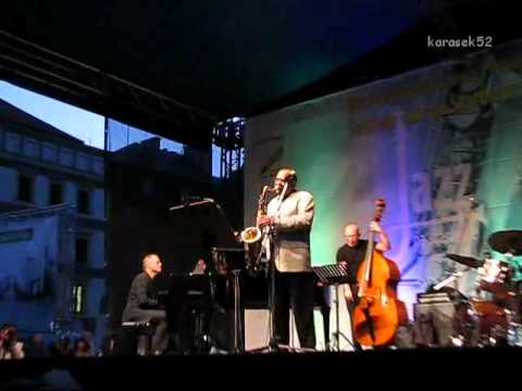 Ernie Watts Quartet live - XVIII Festiwal Jazz na Starówce 2012 (2/3)