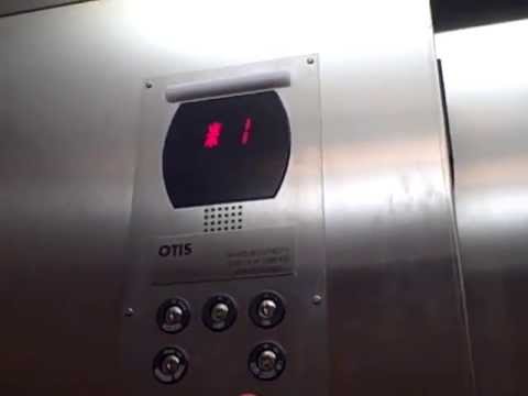 Otis Series 5 Hydraulic Elevator @ The Past Antiques, Montville, CT