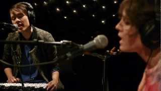 Tegan and Sara - Living Room (Live on KEXP)