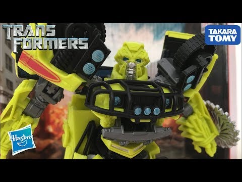 TRANSFORMERS STUDIO SERIES 04 AUTOBOT RATCHET