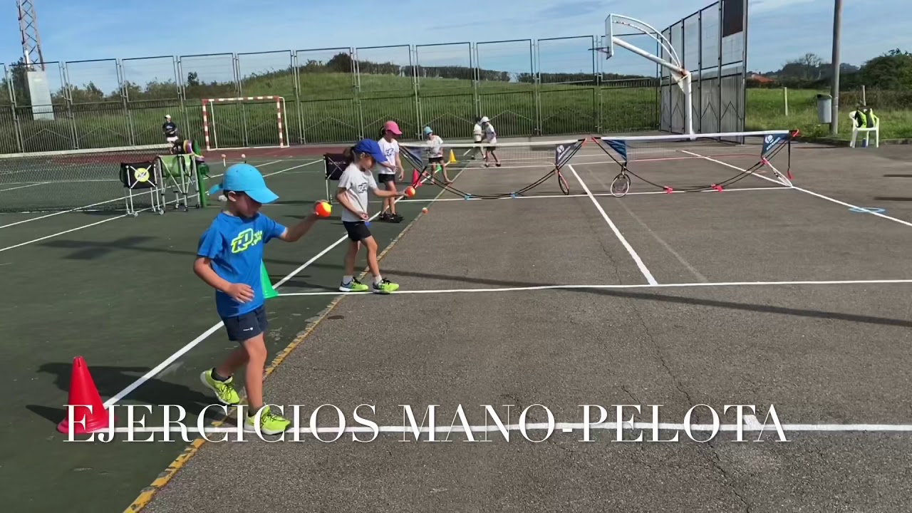 2on vídeo sobre mini-tennis , pilota taronja.