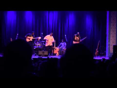 Acoustic Africa featuring Habib Koite and Vusi Mahlasela Pt 1