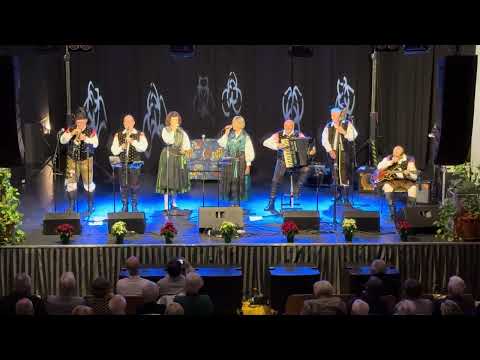 Hauskapelle Avsenik / Hišni ansambel Avsenik