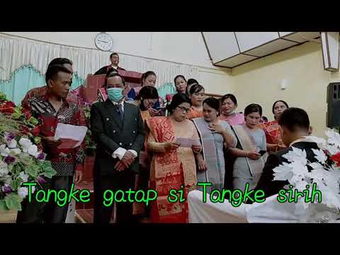 Sampek mau nangis nyanyi kor perjabun/pasu pasu