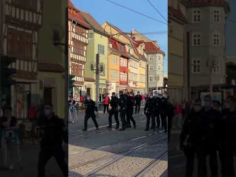 Erfurt 18.05.2020 Demokratie 🚫Polizisten VS Frauen.
