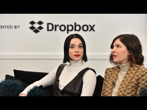 Carrie Brownstein & St. Vincent On Their Mockumentary, 'The Nowhere Inn' (IndieWire Sundance Studio)
