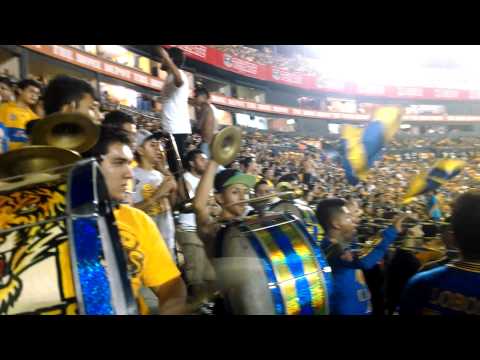 "Tigres vs. Santos Desde la tribuna 30/Sept/2014" Barra: Libres y Lokos &bull; Club: Tigres