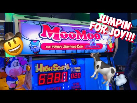 🐄 MooMoo The Funny Jumping Cow 🐄 Chuck E Cheese 🐄 Jump Rope Arcade Game