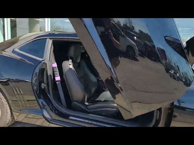 2015 Chevrolet Camaro 2SS SCISSOR DOORS | 6 SPEED MANUAL | 42... in Cars & Trucks in London