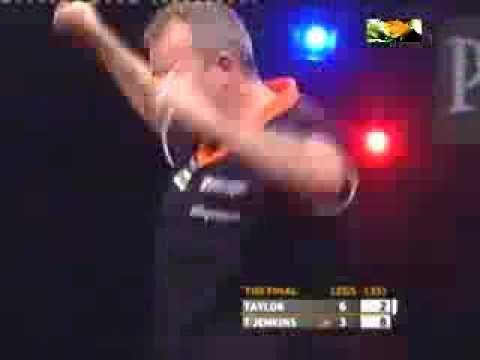 Phil Taylor vs Terry Jenkins  the final of Grand slam of darts 2008