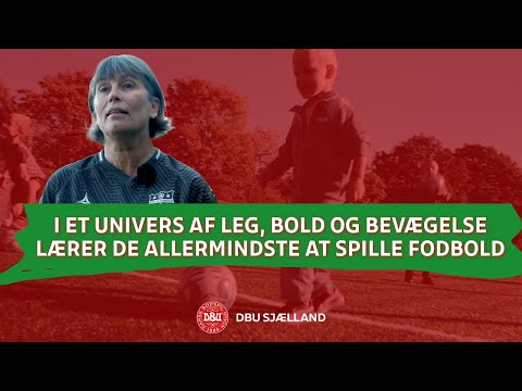 Bold og bevægelse: Sådan lærer Nelle de allermindste i Ejby at lege og spille fodbold