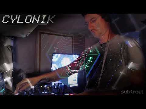 Cylonik - Techno Thursdays - 23/09/21 - hor