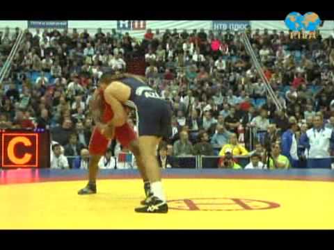 FUNDORA ZALDIVAR Ivan (CUB) -- CHAMSULVARAYEV Chamsulvara (AZE)  1/8 Finale