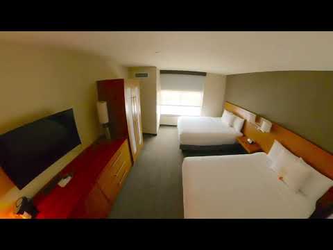 The Hyatt Place Page/ Lake Powell was perfect for our recent road trip.