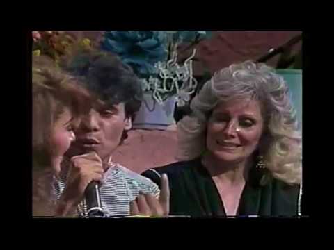 JUAN GABRIEL - COSTUMBRES