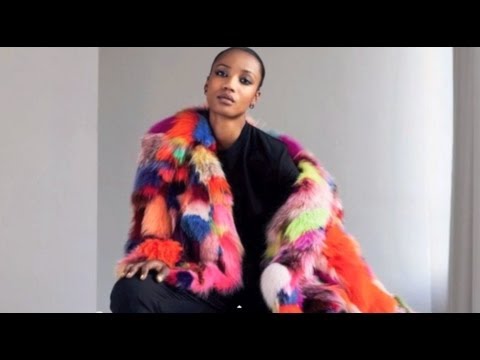 NEW YEAR MESSAGES 2014 (TOP BLACK MODELS)