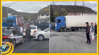 Բեռնարտարների վարորդները փակել են հայ-վրացական մայրուղին. բացառիկ կադրեր՝ առաջին ձեռքից